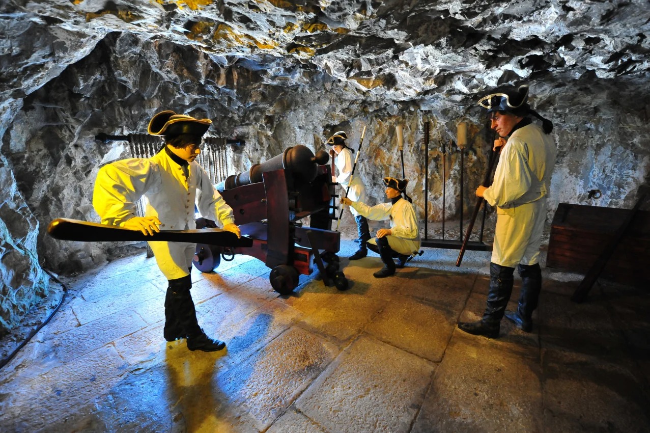 Gibraltar Intermediate Tour by Inside-Out Rock Tours